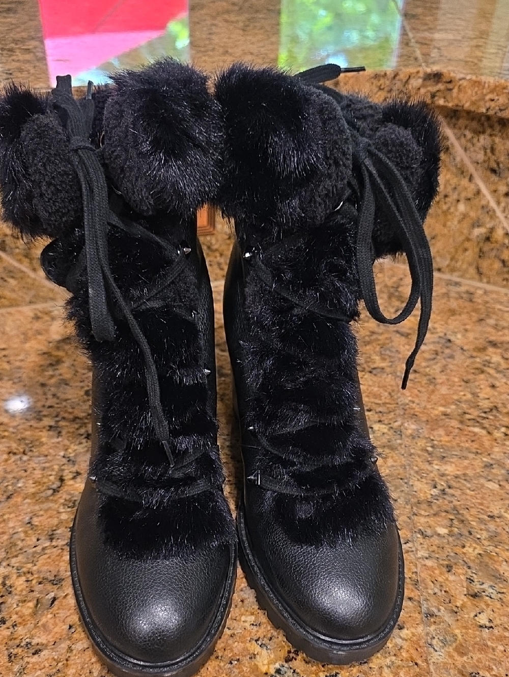 Guess Faux Fur Lined Block Heel Boots - SZ 10 - Picture 10 of 11